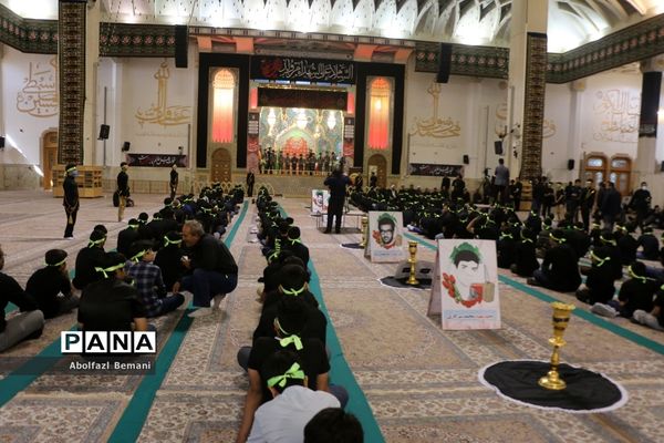 سوگواره عاشورایی «احلی من العسل» در قم-1