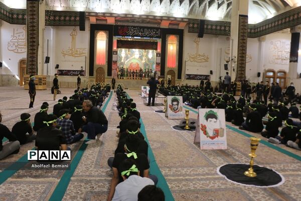 سوگواره عاشورایی «احلی من العسل» در قم-1