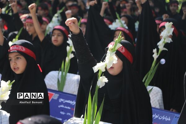 آیین آغاز نصب 222 تابلوی هوشمند شهدا در قم-2