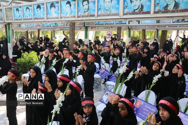 آیین آغاز نصب 222 تابلوی هوشمند شهدا در قم-2