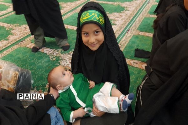 همایش شیرخوارگان حسینی  در مسجد جامع شهرستان ‌قرچک