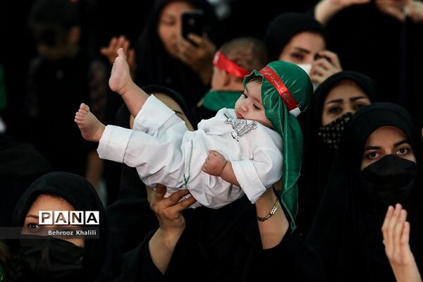 همایش شیرخوارگان حسینی در مصلی تهران