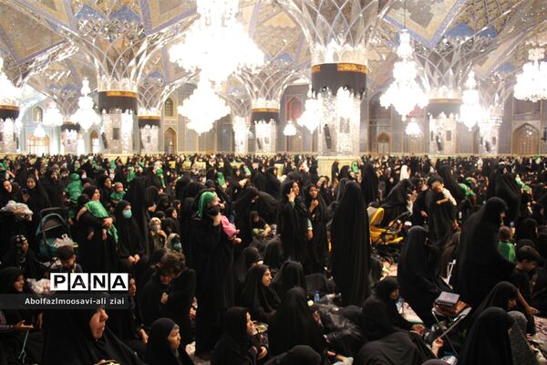 مراسم شیرخوارگان حسینی در حرم مطهر رضوی
