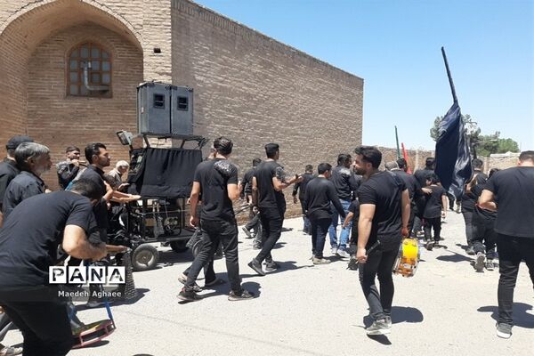 برگزاری مراسم زنجیر و سینه زنی در گناباد