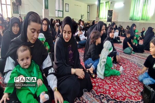 تجمع شیرخواران حسینی در رباط‌کریم