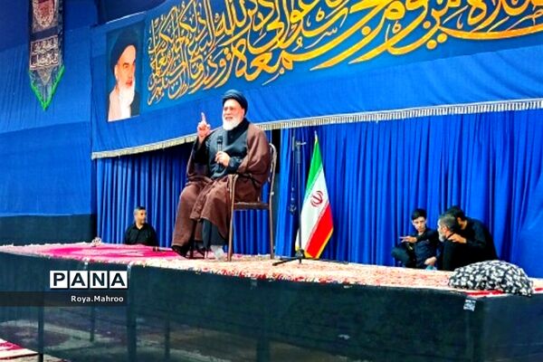 برگزاری مراسم شیرخوارگان حسینی در بهارستان دو