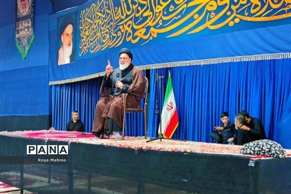 برگزاری مراسم شیرخوارگان حسینی در بهارستان دو