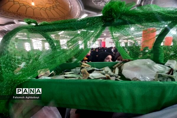 برگزاری همایش شیرخوارگان حسینی در مصلی امام خمینی (ره )شهرکرد
