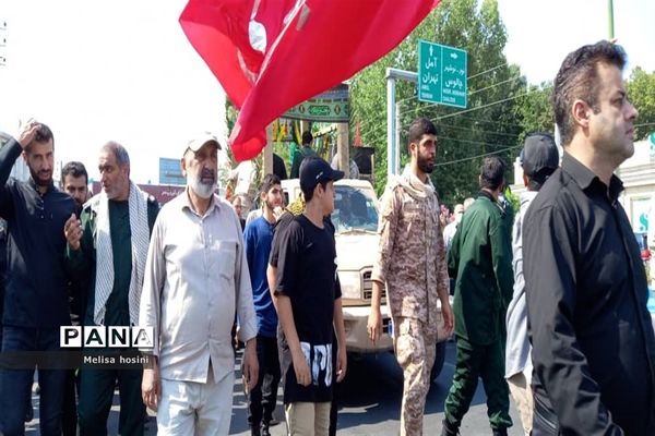 تشییع پیکر دو شهید مدافعان حرم در محمودآباد