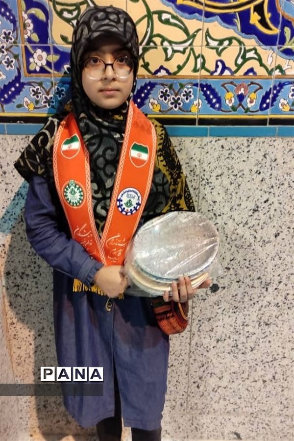 خدمت رسانی پیشتازان سازمان دانش‌آموزی در مراسم شیرخوارگان  واقع درامامزاده ابراهیم ابن موسی ابن جعفر (امامزاده نرمی) زمان آباد