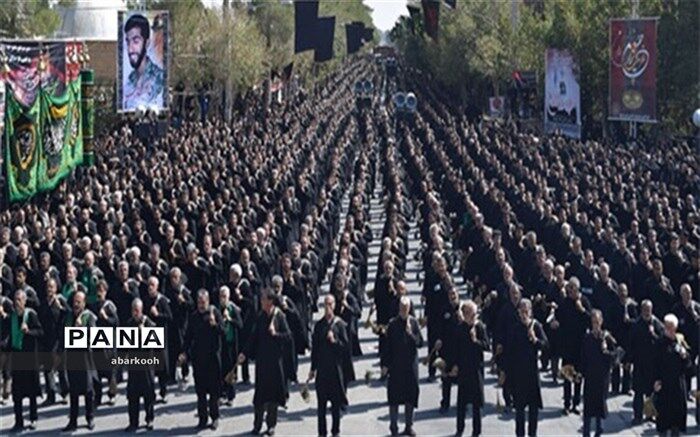 اجتماع عظیم عزادران حسینی در ابرکوه