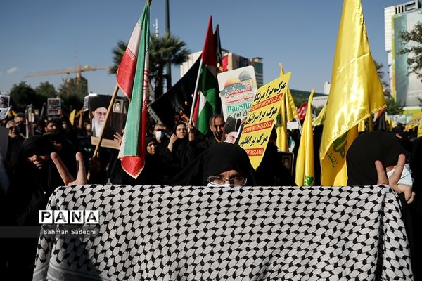تجمع اعتراضی به جنایت‌های اخیر رژیم صهیونیستی در میدان فلسطین
