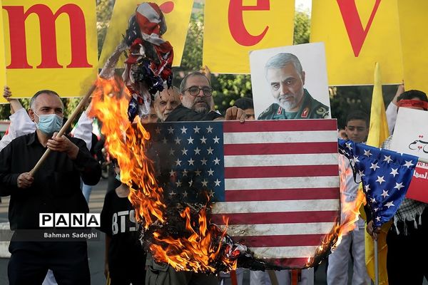 تجمع اعتراضی به جنایت‌های اخیر رژیم صهیونیستی در میدان فلسطین