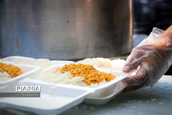 نذرواره ۷۲ خوان احسان حسینی در تبریز