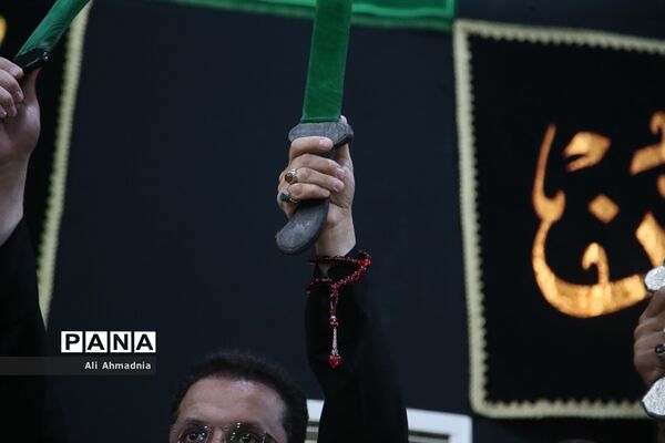 آیین عزاداری «مشق شمشیر» نجفی‌های مقیم قم