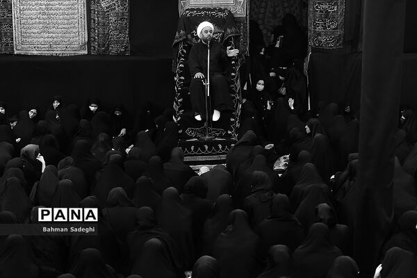 مراسم تاسوعای حسینی درتکیه سادات اخوی