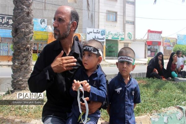 عزاداری مردم چابهار در تاسوعای حسینی (ع)