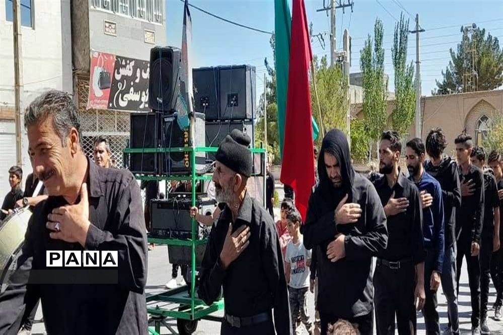 برپایی هیات مذهبی در شهرستان درمیان