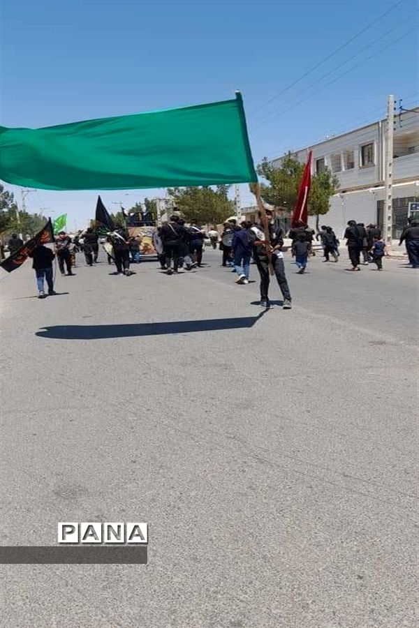 برپایی هیات مذهبی در شهرستان درمیان