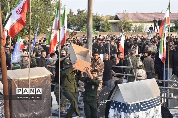 خاکسپاری پیکر مطهر شهید محمد امین کریمیان در بهنمیر