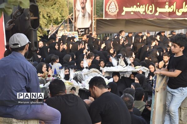 خاکسپاری پیکر مطهر شهید محمد امین کریمیان در بهنمیر
