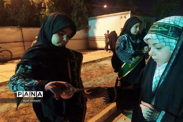 برگزاری مراسم عزاداری شب عاشورا در کانون فرهنگی رهپویان وصال شیراز