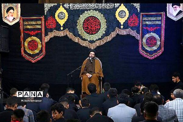 عزاداری شب عاشورای حسینی در شهر یاسوج