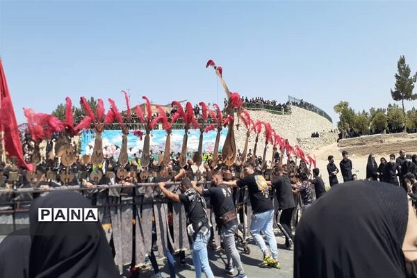 برگزاری عزاداری عاشورای حسینی در محمد شهر کرج