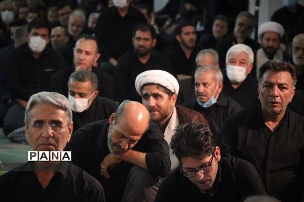 نماز ظهر عاشورا در تبریز