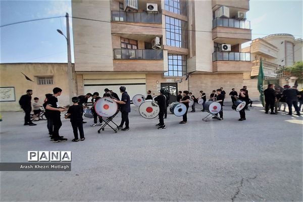 مراسم عزاداری روز عاشورا در کازرون