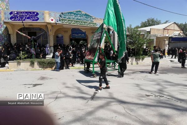 عزاداری روز عاشورا در پاسارگاد