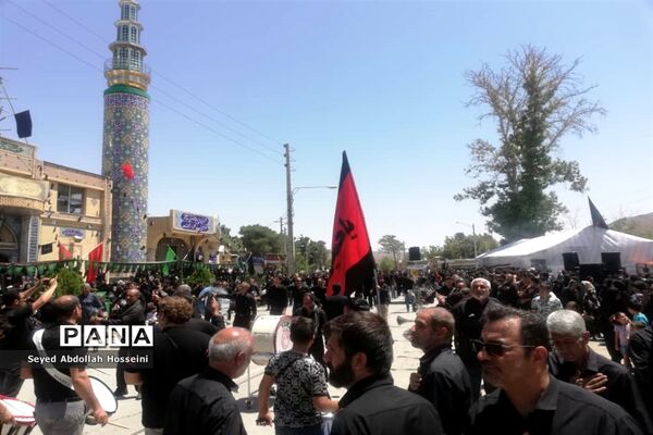 عزاداری روز عاشورا در پاسارگاد