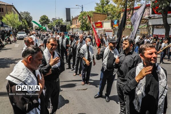 عزاداری مردم ارومیه در عاشورای حسینی