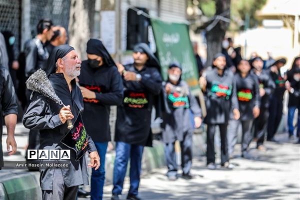 عزاداری مردم ارومیه در عاشورای حسینی