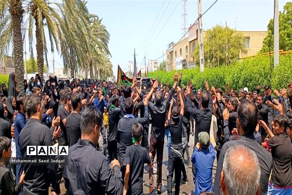 مراسم عاشورا در میدان شهدا و مسجد جامع امام حسین (ع) چابهار