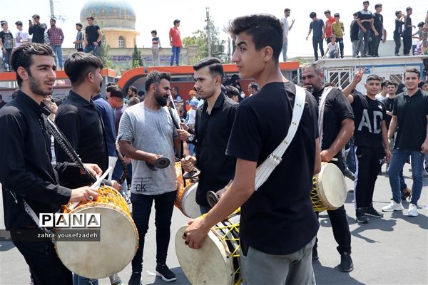 مراسم خیمه سوزان روز عاشورای حسینی در شیراز