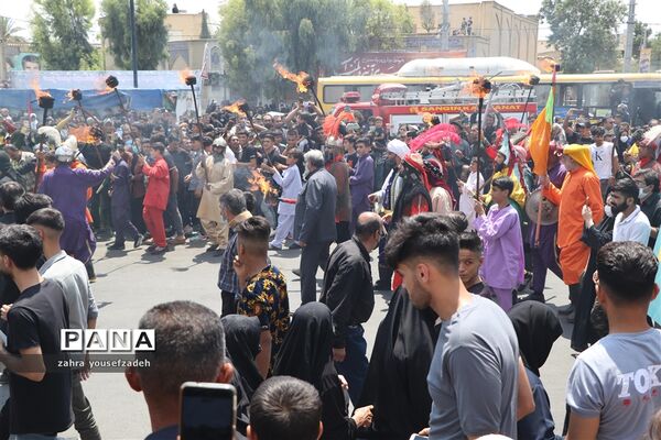 مراسم خیمه سوزان روز عاشورای حسینی در شیراز