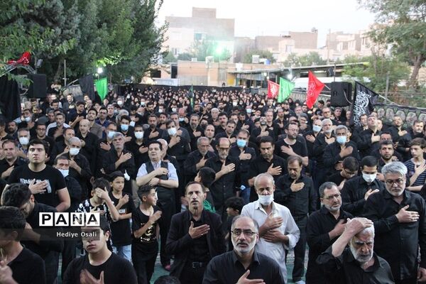 شام غریبان امام حسین(ع) و یاران باوفایش در حسینیه فرهنگیان اسلامشهر