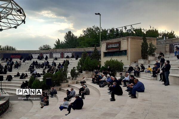 هنرنمایی شبیه‌خوانان آیین سنتی تعزیه در فرهنگسرای خاوران