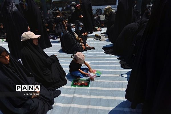 اجتماع پرشور عاشورائیان در مشهد