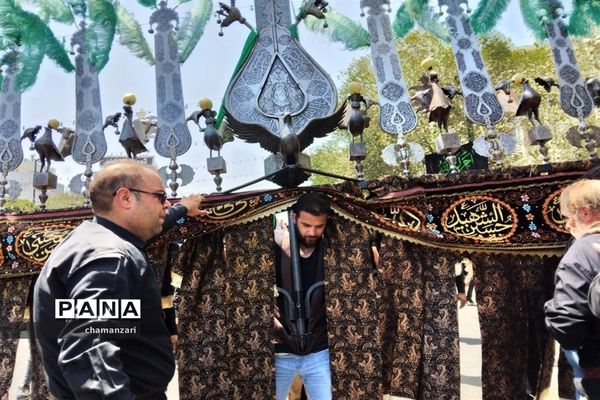 اجتماع پرشور عاشورائیان در مشهد