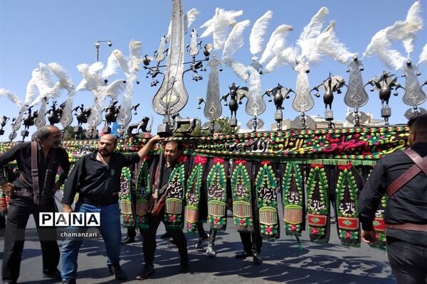 اجتماع پرشور عاشورائیان در مشهد