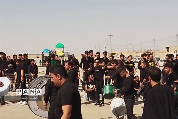 برگزاری مراسم روز عاشورا در محمد آباد اصفهان