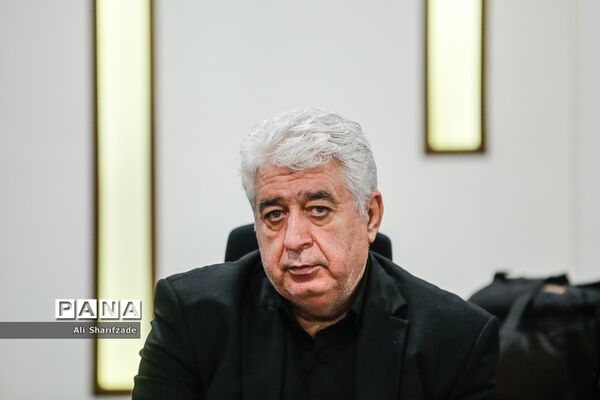 جلسه شورای عالی  جشنواره‌ها و مسابقات ورزش دانش‌آموزی