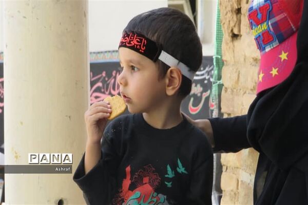 مراسم ظهر عاشورا در حسینیه شهر بافران