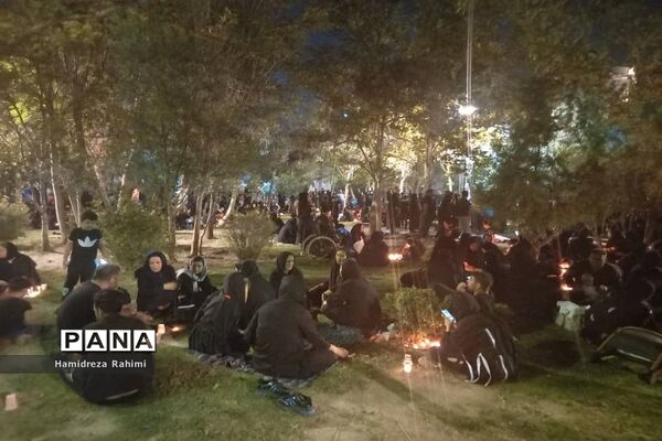 سکوت تهران در شام غریبان