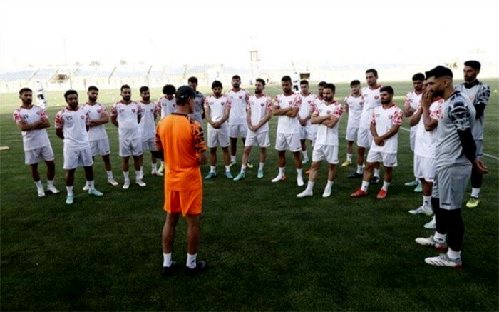 جمشید شاه‌محمدی: ۰۰۷ را مأمور خرید مهاجم خارجی کنید!