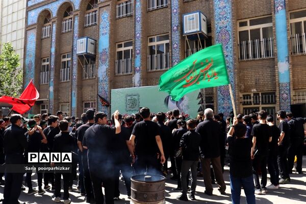 عزاداری نوجوانان عاشورایی هیات شهید حاج قاسم سلیمانی منطقه ۱۱