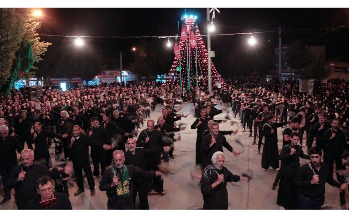 همایش زنجیرزنان حسینی شهر فلاورجان‌/ فیلم