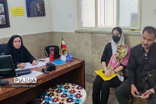 فعالیت کمیته مشاوره انتخاب رشته دانشگاهی در آموزش و‌ پرورش رودهن